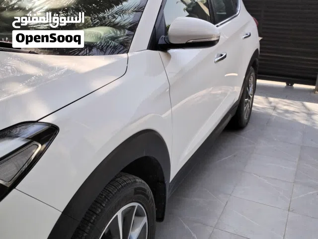 للبيع توسان 2018 خليجي ماشيه 85 مكفوله