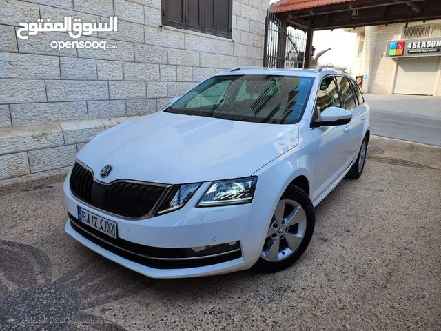 سكودا اكتافيا 2019