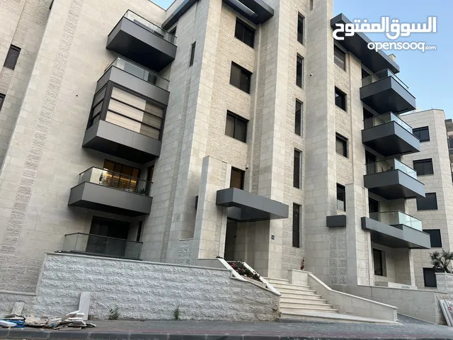 200 m2 3 Bedrooms Apartments for Rent in Ramallah and Al-Bireh Al Tira