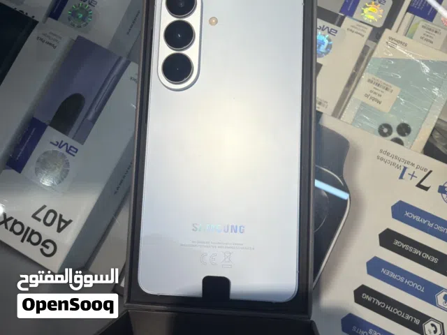 Samsung Galaxy S26 256 GB in Salt