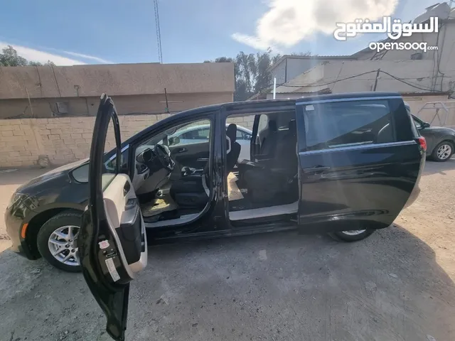 Used Chrysler Pacifica in Baghdad