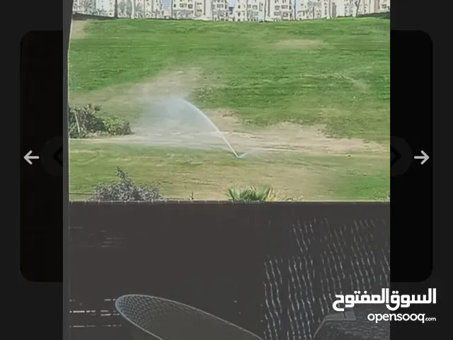 شاليه للبيع فى بورتو جولف بحرى دور تانى ناصيه 3 بلكونه