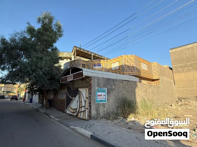 220 m2 4 Bedrooms Townhouse for Sale in Basra Yaseen Khrebit