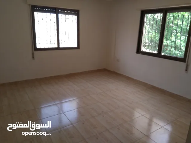 180 m2 4 Bedrooms Apartments for Rent in Irbid Ghorfat Al Tejara