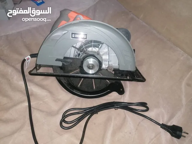 عدد منوعة بحالة الجديد بسعر محروق