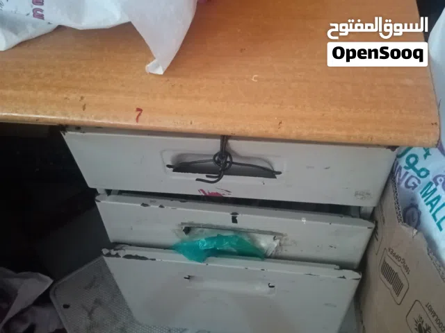 مكتب مستعمل