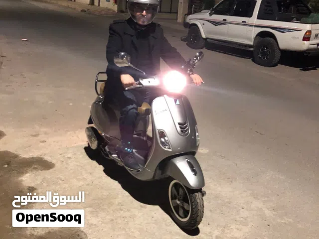 Vespa VXL 150 model 2022