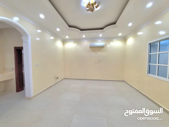 650m2 More than 6 bedrooms Villa for Rent in Al Wakrah Al Mashaf