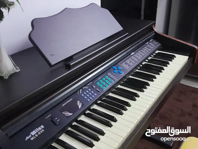 بيانو وأورج خمسه اوكتاف ماركة ميلس 830 حاله نادره