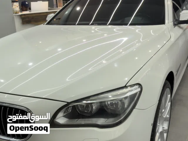 2015 بي ام دبليو الفئة 7 750