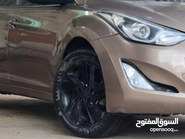 Hyundai Elantra 2016 in Aden