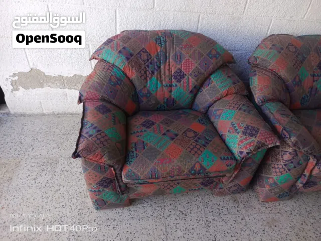 كنب بحاله ممتاره .