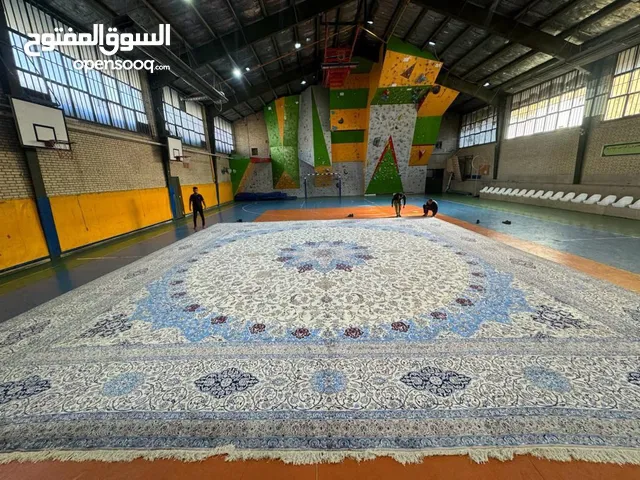 سجادة إيرانية يدوية الصنع بالكامل من الحرير