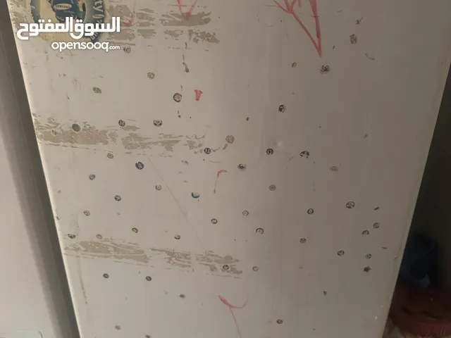 وثلاجه صغيره