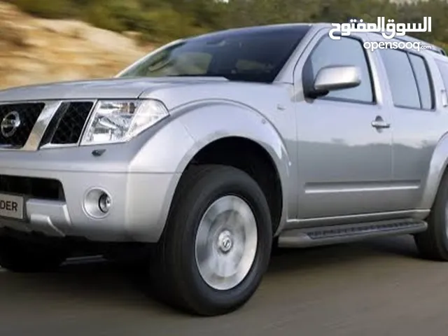 Nissan Pathfinder 2006 in Tripoli