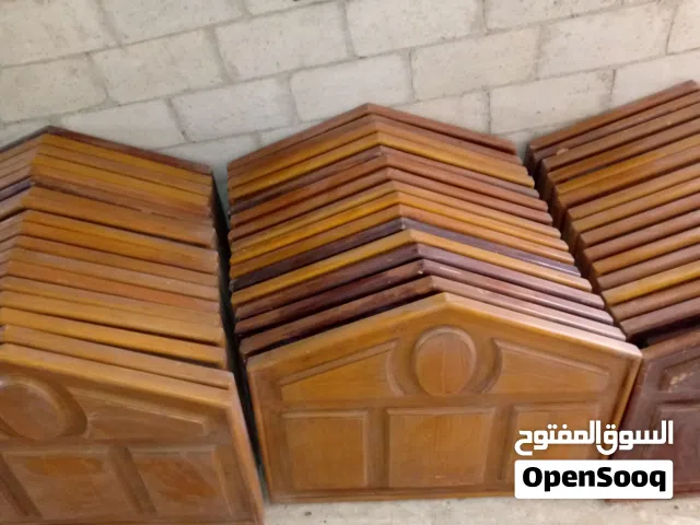 50 روسيّة تخت للبيع بسعر حرق قابل للتجزئة ولكن يختلف السعر بحسب الكمية