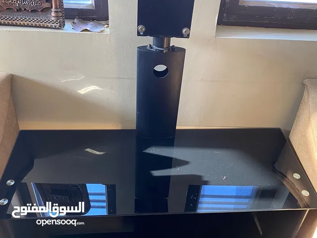 ميز بلازما مستعمل زجاجي للبيع
