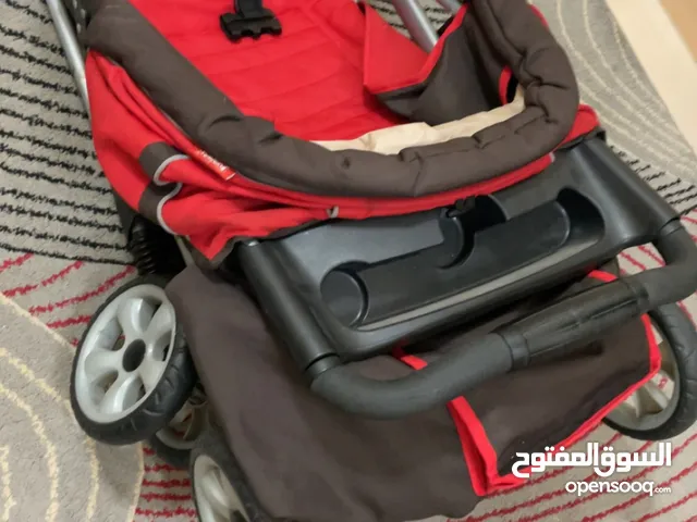 عربيه اطفال ماركة جونيور من سنتر بوينت شبه جديده للبيع