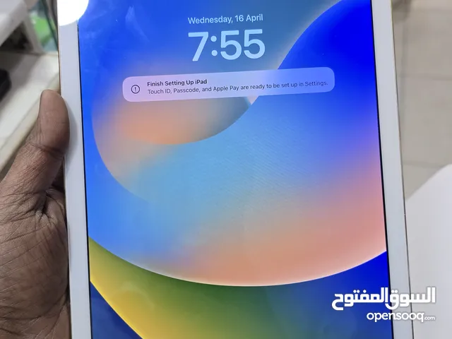 ipad pro gen 1 128gb clean piece urjent sale