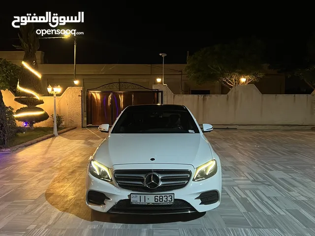 Mercedes-Benz E200 2020