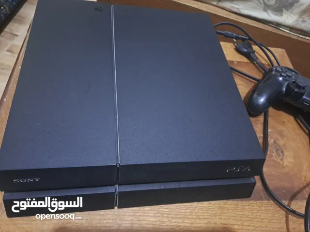 ما شاء الله مش ناقصه اشي PS4 بحالة ممتازة