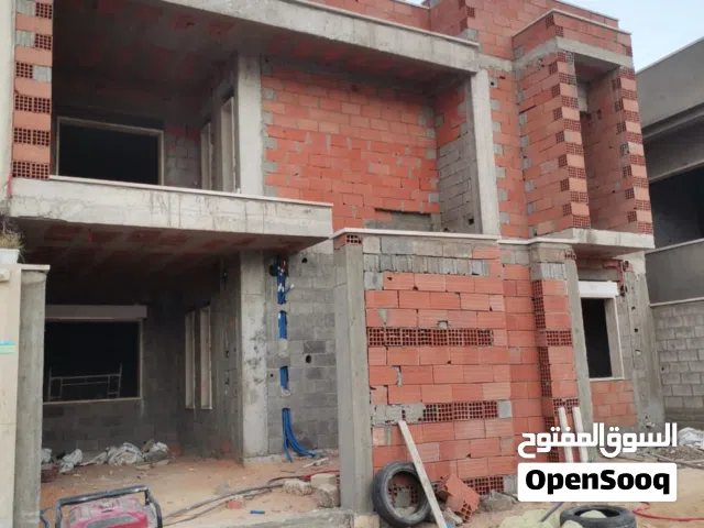 410 m2 4 Bedrooms Villa for Sale in Tripoli Al-Serraj