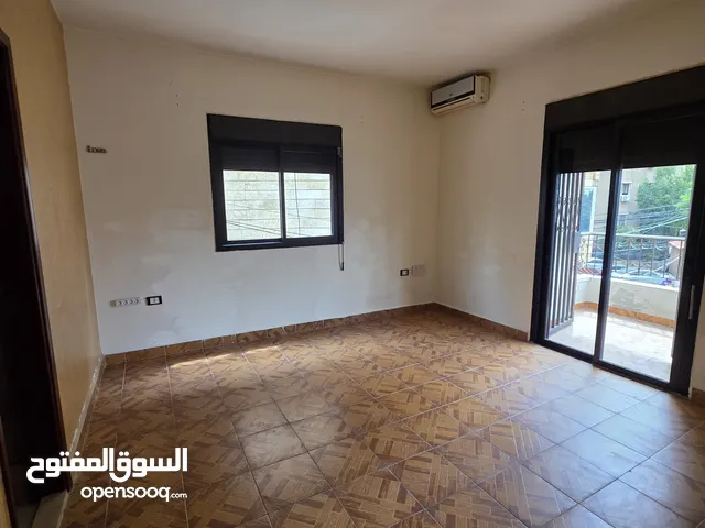 للايجار_شقة منطقة #الحدث_حي_الامريكان (خلف ال kfc سابقاً) 6 غرف 1000$