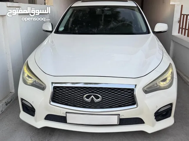 infiniti Q50 2015