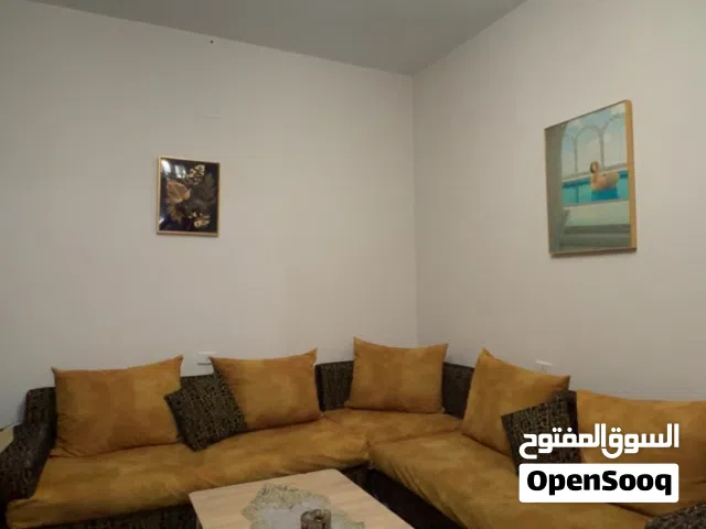 صالون قطعتين للبيع