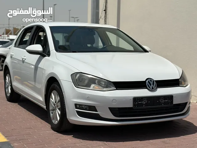 Volkswagen Golf 2015 in Sharjah