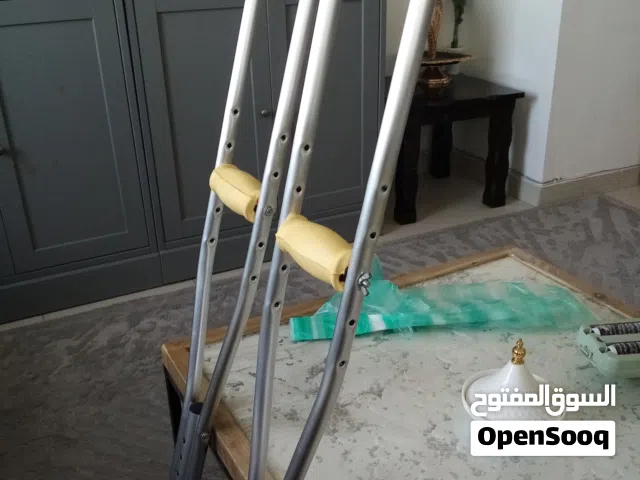 New brand crutches