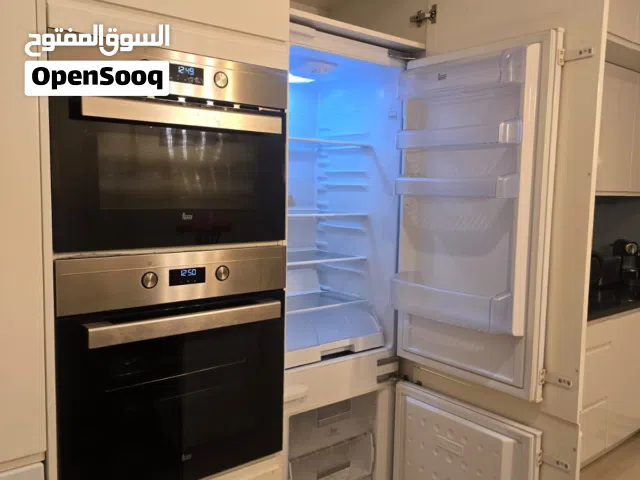 2 bedroom Fully Furnished Flat شقة عصرية مفروشة بالكامل بغرفتي نوم