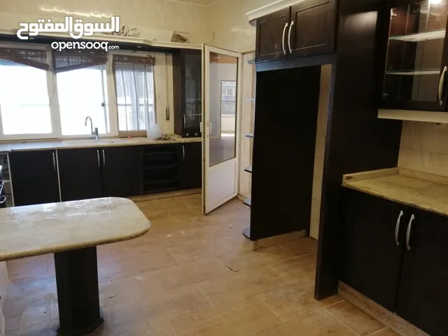 350 m2 3 Bedrooms Apartments for Rent in Amman Shmaisani