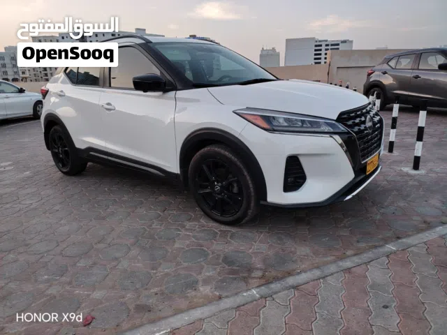 2023 Nissan Kicks SL