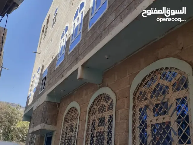 800 m2 More than 6 bedrooms Townhouse for Sale in Sana'a Madbah