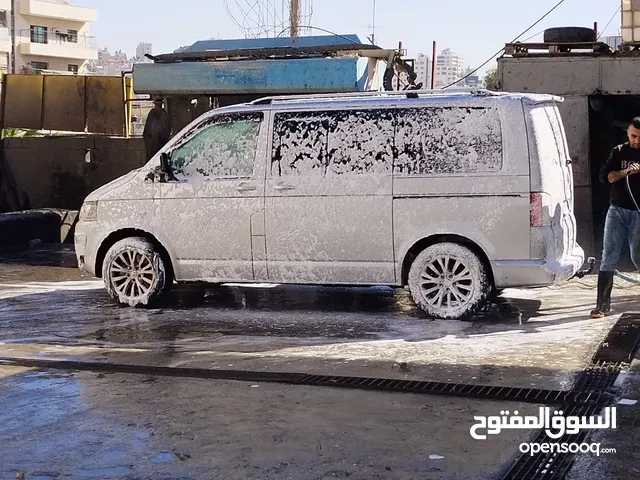 فولكسفاجن كارافيل سياره بتجنن من البرغي للبرغي الحمد لله شركة موديل 2014 بابين سحاب
