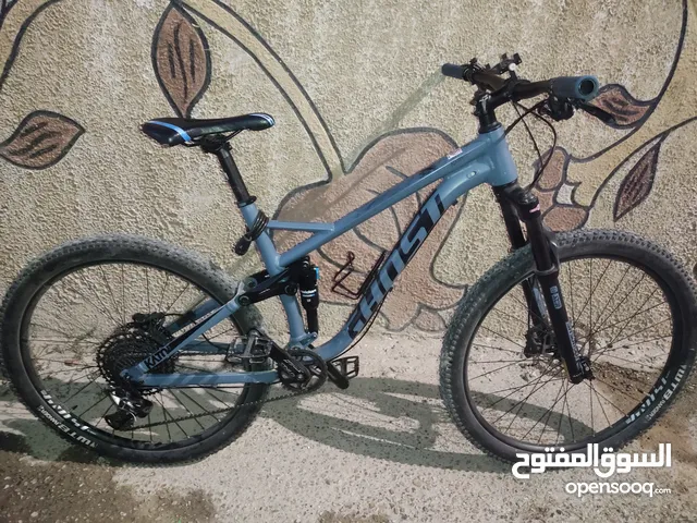 بسكليت GHOST