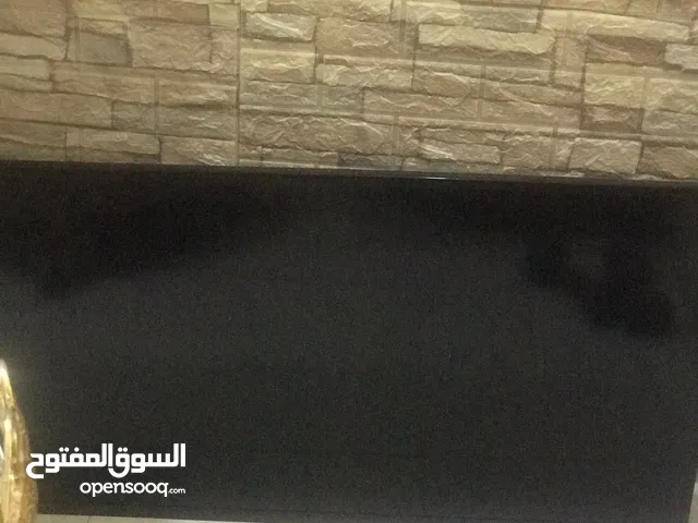 Toshiba Smart 32 inch TV in Jeddah