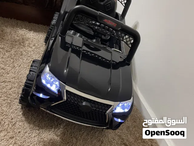 سيارة اطفال لعمر من عمر 2-8 سنين