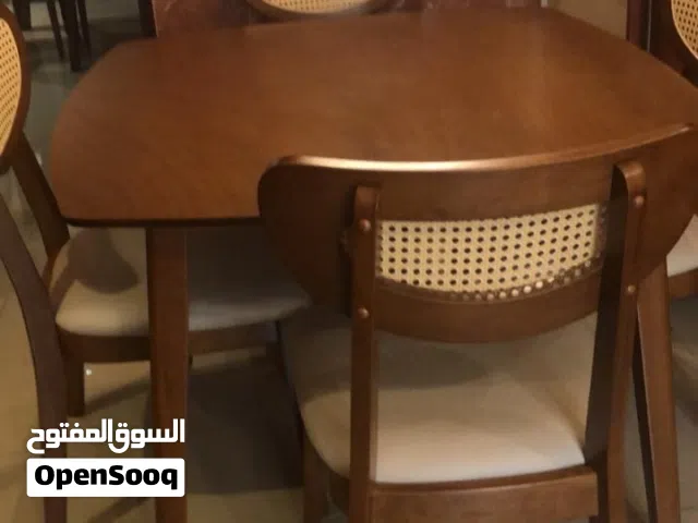 ميز خشبي للمطبخ ماليزي الصنع للبيع