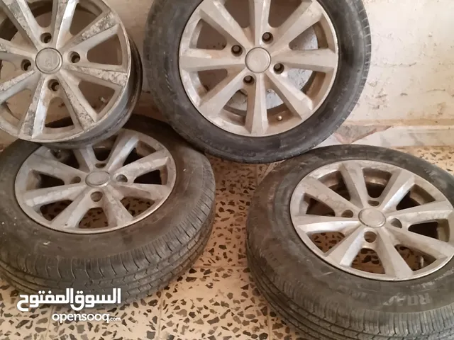 السلام عليكم يوجد 4ديسكو رقم 14\4ضادو لبيع المكان غريان