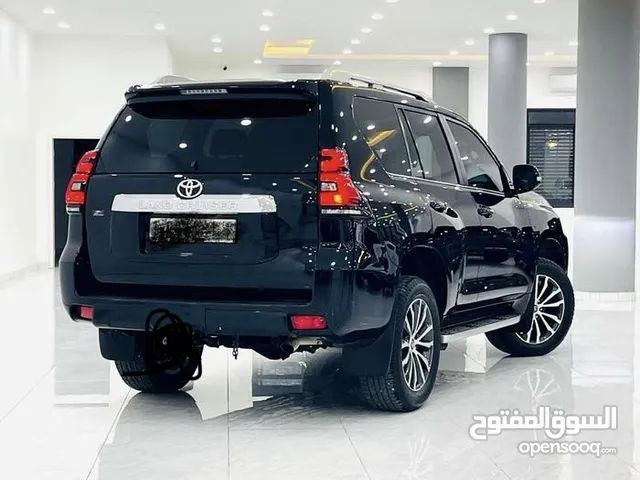 Used Toyota Land Cruiser in Hebron