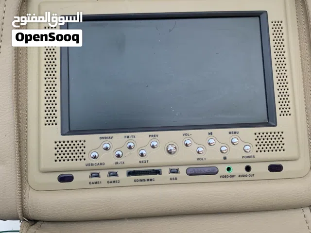 شاشه سياره تكيه تك واحد وديفدي