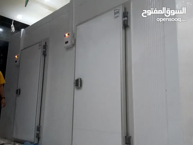 صيانة وفك وتركيب غرف التبريد وتجميد وثلاجة العصاير
