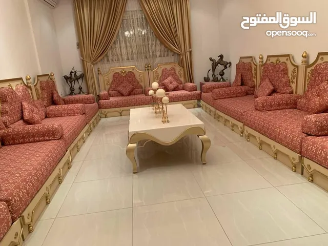 175m2 3 Bedrooms Apartments for Sale in Tripoli Bin Ashour