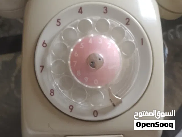 تليفون قديم ثابت