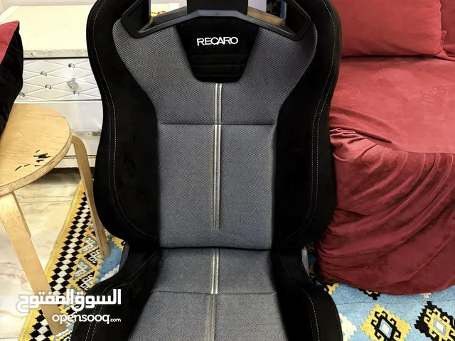 كراسي ريس ريكارو