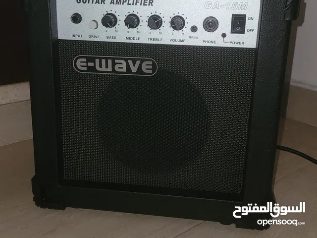 amplifier for electric guitar سماعه للإيجار الكهرباء