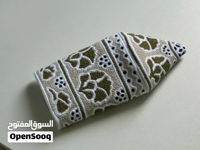 كميم عمانية خياطة يد مقاس 10 ونص