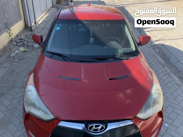 2013 هيونداي فوليستر Sport